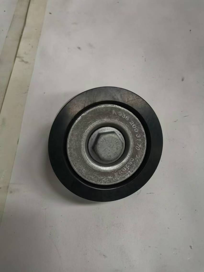 奔馳OM936發動機皮帶輪A9362003170/A9362001770